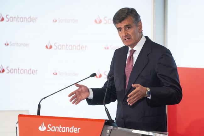 © Bloomberg. Jose Antonio Garcia Cantera, chief financial officer of Banco Santander SA, speaks during a first quarter earnings news conference in Boadilla del Monte, Spain, on Tuesday, April 30, 2019. Santander relied on its increasing commitment to fast-growing Latin American markets to make up for sluggish European units that weighed on first-quarter profit. 