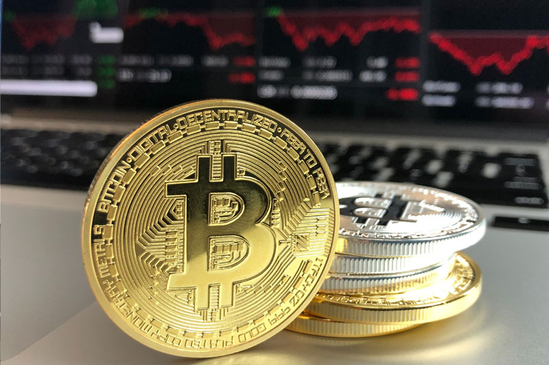 Bitcoin Climbs Above 8,021.5 Level, Up 6%