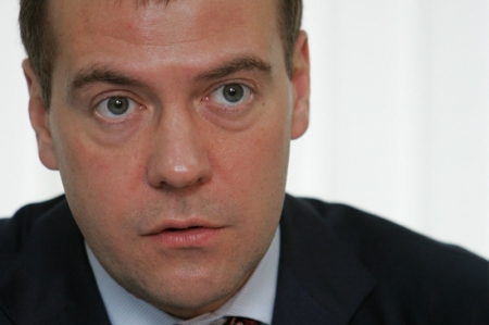 Химическая отрасль имеет для России особое, стратегическое значение - Медведев