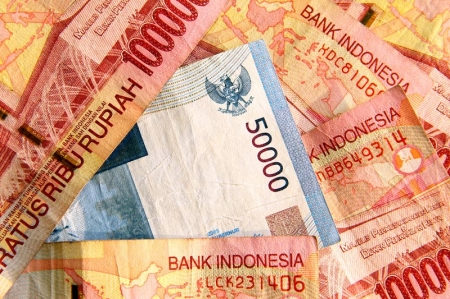 Dan Akhirnya Rupiah Pun Terkapar