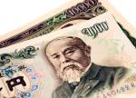 FOREX-Japanese yen stands tall on policy stimulus unwind bets