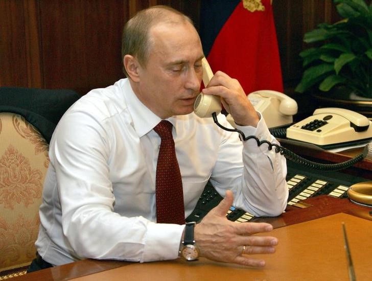 © Reuters. Путин внес на рассмотрение Заксобрания ЯНАО три кандидатуры на пост губернатора