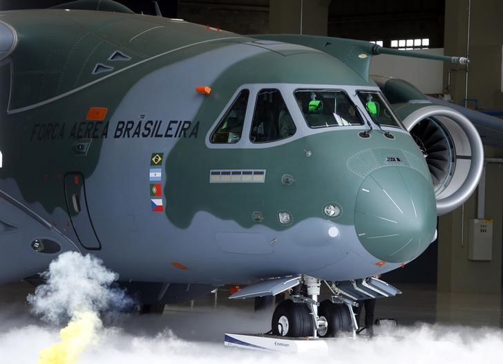 © Reuters. Portugal compra cinco cargueiros Embraer KC-390 por 827 milhões de euros
