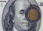 Peso mexicano encabeza caídas en la región, presiona panorama de tasas Fed y alza de bonos EEUU