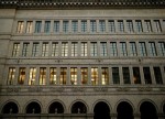 Banco Nacional Suíço reduz taxa de penalização para bancos