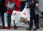 Объем розничных продаж в США в мае вырос сильнее прогнозов