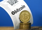 Bitcoin sufre su mayor caída de este año y se desploma 32% en un mes