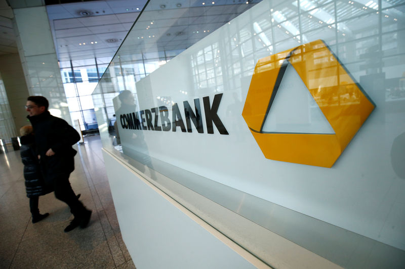 Commerzbank Treibt Ubernahme Der Comdirect Voran Von Reuters