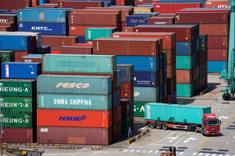 © Reuters. U.S. ITC allows duties on imported PET resin findings: statement