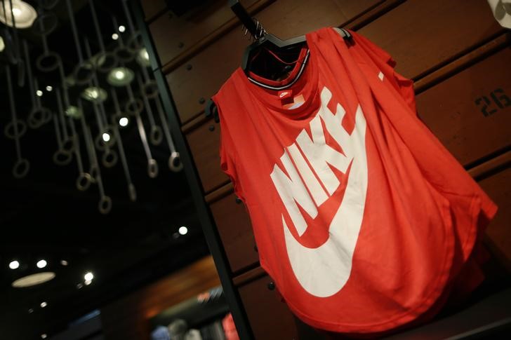 © Reuters. Nike Stock Rises 4%