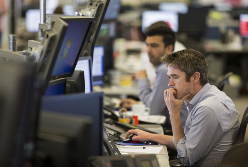 © Reuters.  Fastest Rally in History Takes Emerging-Market Stocks to Record