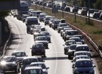 UPDATE 1-Canada granting refugee status to fewer illegal border crossers