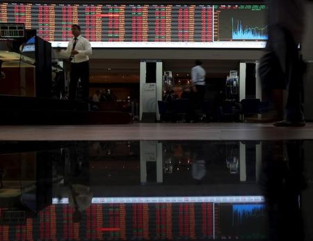 Рынок акций  Бразилии закрылся падением, Bovespa снизился на 0,82%