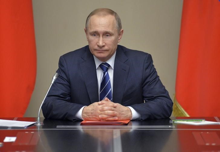 © Reuters. Путин внес на рассмотрение парламента Ингушетии кандидатуры Богатырева, Евкурова и Евлоева для избрания главы республики