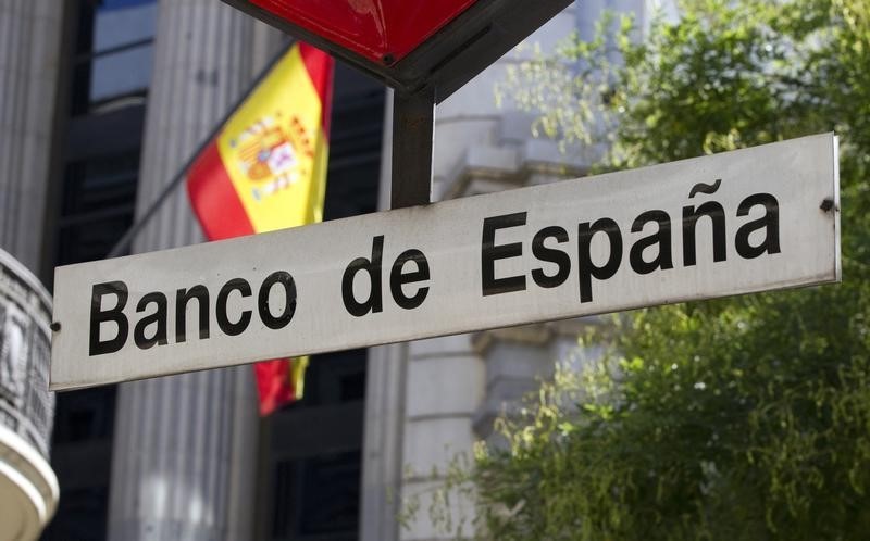 © Reuters.  B. España: alza de tipos a corto impactaría más en empresas por mayor deuda