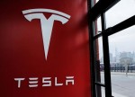 Акции Tesla просели на 7%