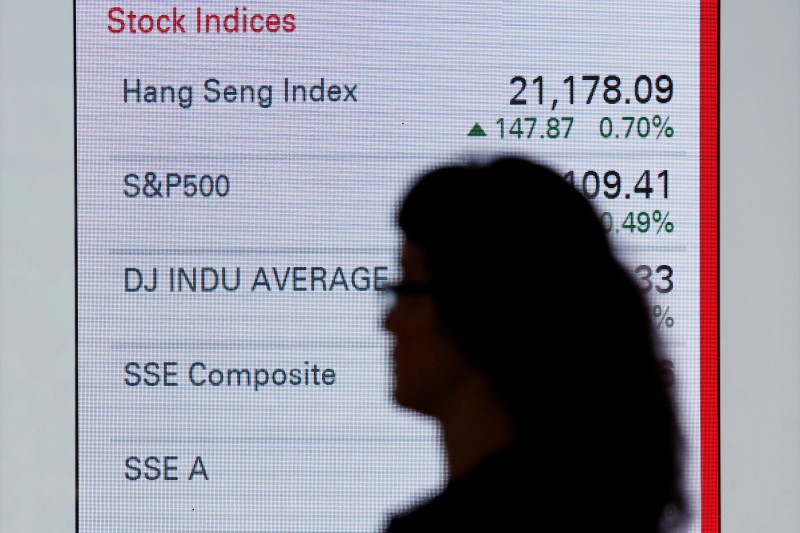 © Reuters. La Bolsa de Hong Kong no opera hoy por el festivo de Año Nuevo