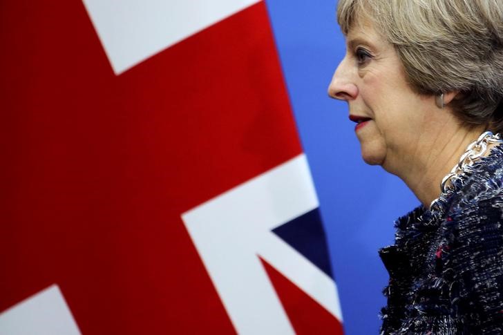 © Reuters.  May Could See ‘Quite a Narrow’ No-Confidence Win, Foley Says