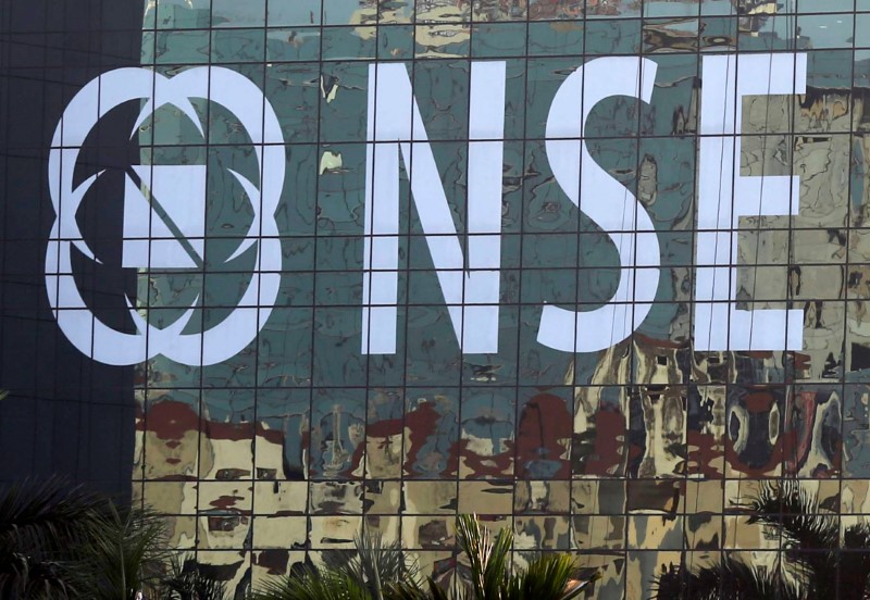 © Reuters. India’s Sensex Snaps Longest Weekly Winning Run in Eight Months