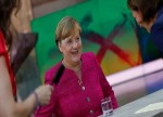 VIRUS-TICKER-Merkel arbeitet wieder im Kanzleramt - Quarantäne zu Ende