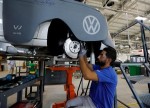 El automóvil se estanca por la nueva normativa y la guerra comercial