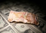FOREX-Dollar weak as Brexit deal boosts euro, sterling