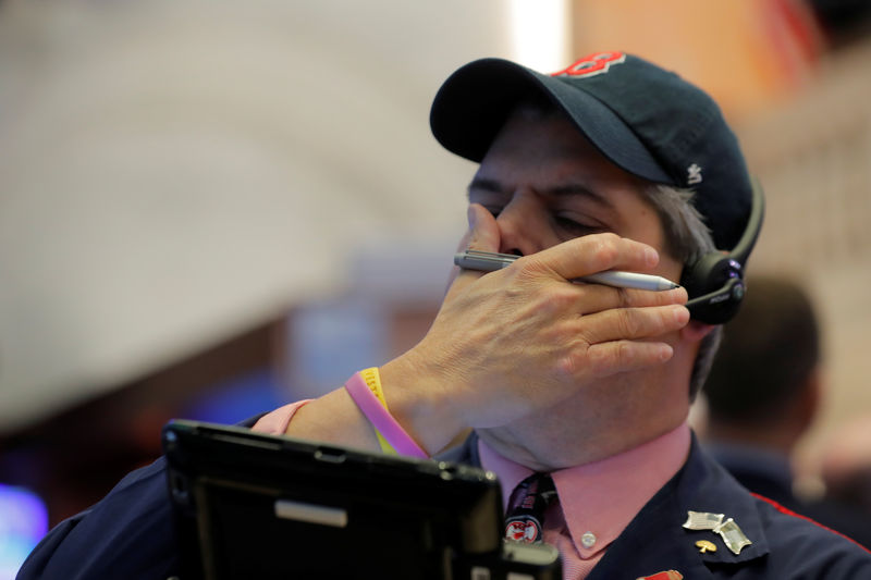 © Reuters. Emerging-Market Junk Bonds Looking Good? Think Again