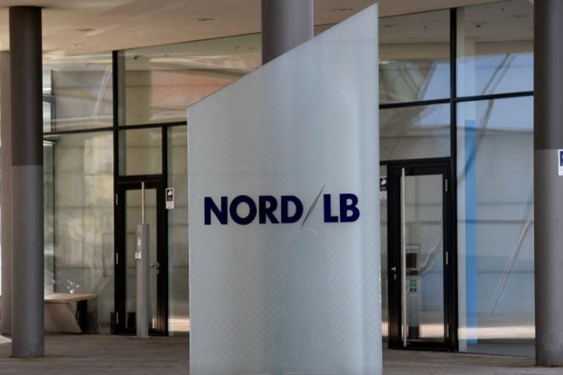 Firmen Blick Nordlb Integriert Immobilientochter Deutsche Hypo Vollstandig Von Reuters