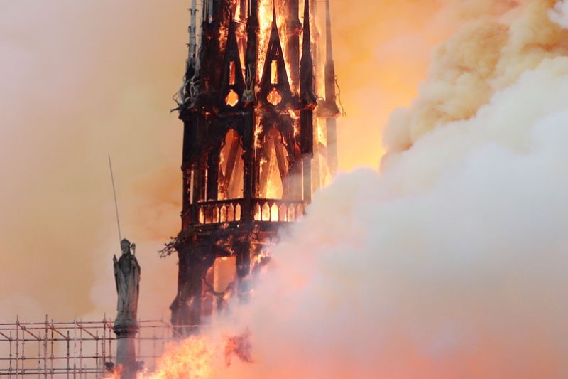 Notre-Dame de Paris: Les dons affluent et la ...