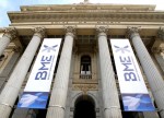Los grandes valores animan al Ibex 35 que sube levemente en la apertura