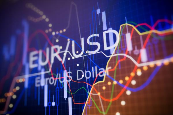 © O Financista.  Forex - EUR/USD turun menjelang akhir sesi AS