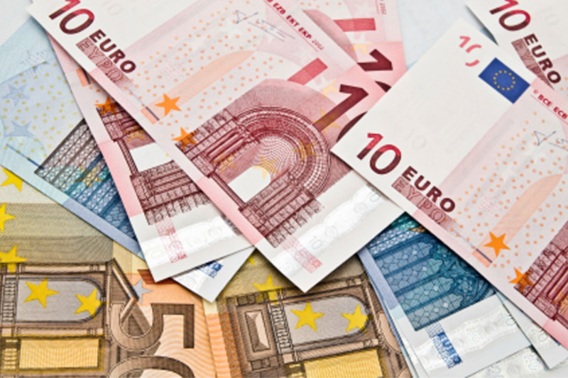 Forex Eur Usd At 3 Week High As Ecb Buys Italian Spanish Bonds By - 