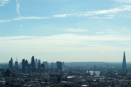Banks hope to keep staff in London if soft Brexit deal struck