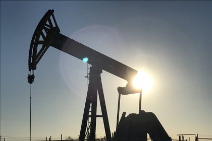 Oil markets need regulator in face of speculators: Eni CEO