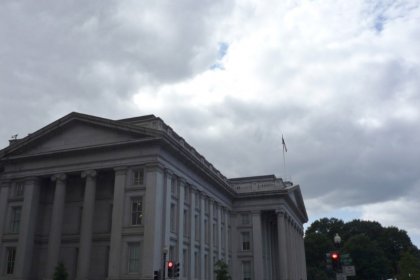 U.S. fiscal year deficit widens to $666 billion