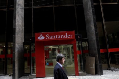Brasil impulsa el beneficio de Santander pese a la debilidad en Reino Unido