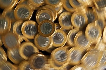 Brasil tem superávit de US$798 mi nas transações correntes em março, melhor que esperado