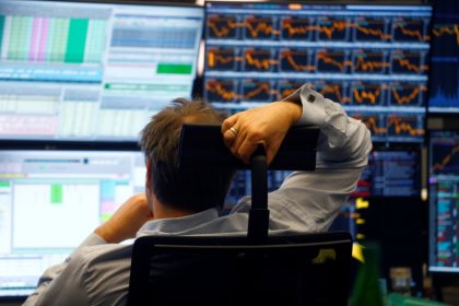 Les Bourses souffrent de l'escalade des tensions commerciales