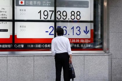 Asian shares flirt with six-month lows as signs of tariff effects appear