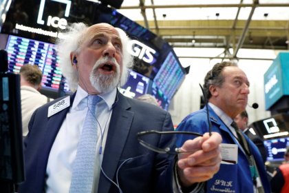 Индексы S&P и Dow выросли за счет энергосектора, банковских акций