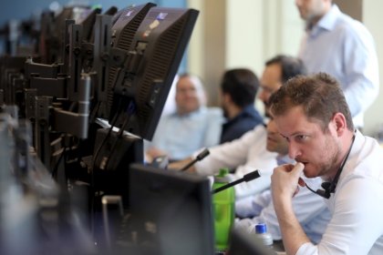 Turquia e cenário eleitoral enfraquecem Ibovespa; Vale sobe