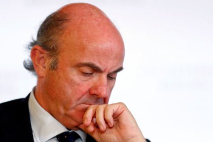 BCE precisa manter as opções em aberto diante da incerteza, diz Guindos