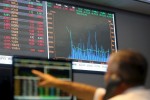 Ibovespa recua nos primeiros negócios após IBC-Br