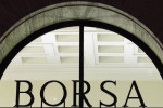 Borsa Milano prosegue tonica, forte Mediobanca, crolla Cattolica, ritraccia Diasorin