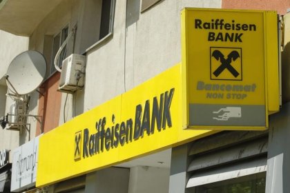 Austrian bank Raiffeisen plans to sell stake in insurer Uniqa