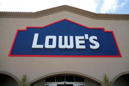 Ackman makes roughly $1 billion bet on Lowe's