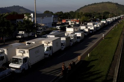 Protesto de caminhoneiros gera desabastecimento e provoca prejuízo na exportação