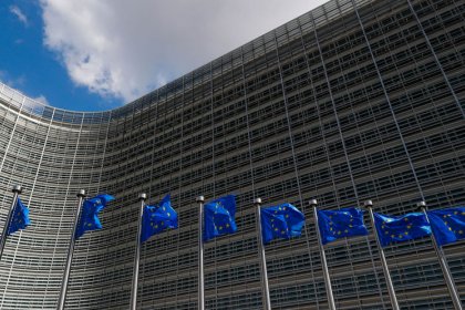 Commissione Ue deferirà Polonia a Corte per riforma giustizia