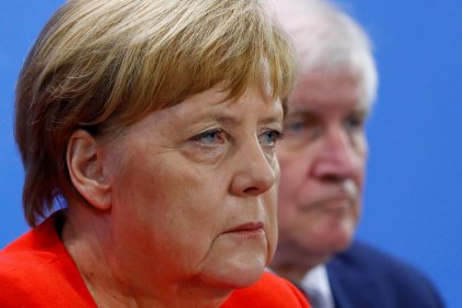 Merkel will sich zu Maaßen-Forderungen der SPD äußern
