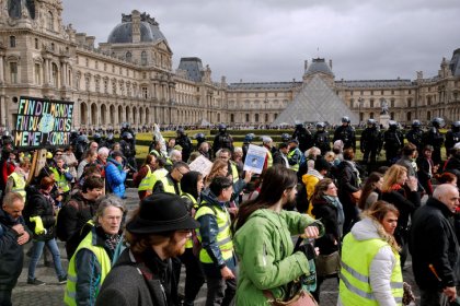 People want higher taxes on rich, better welfare - 21-country OECD survey